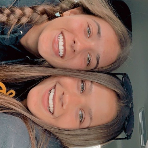 Meet your Posher, Anna - Picture 1 of 1